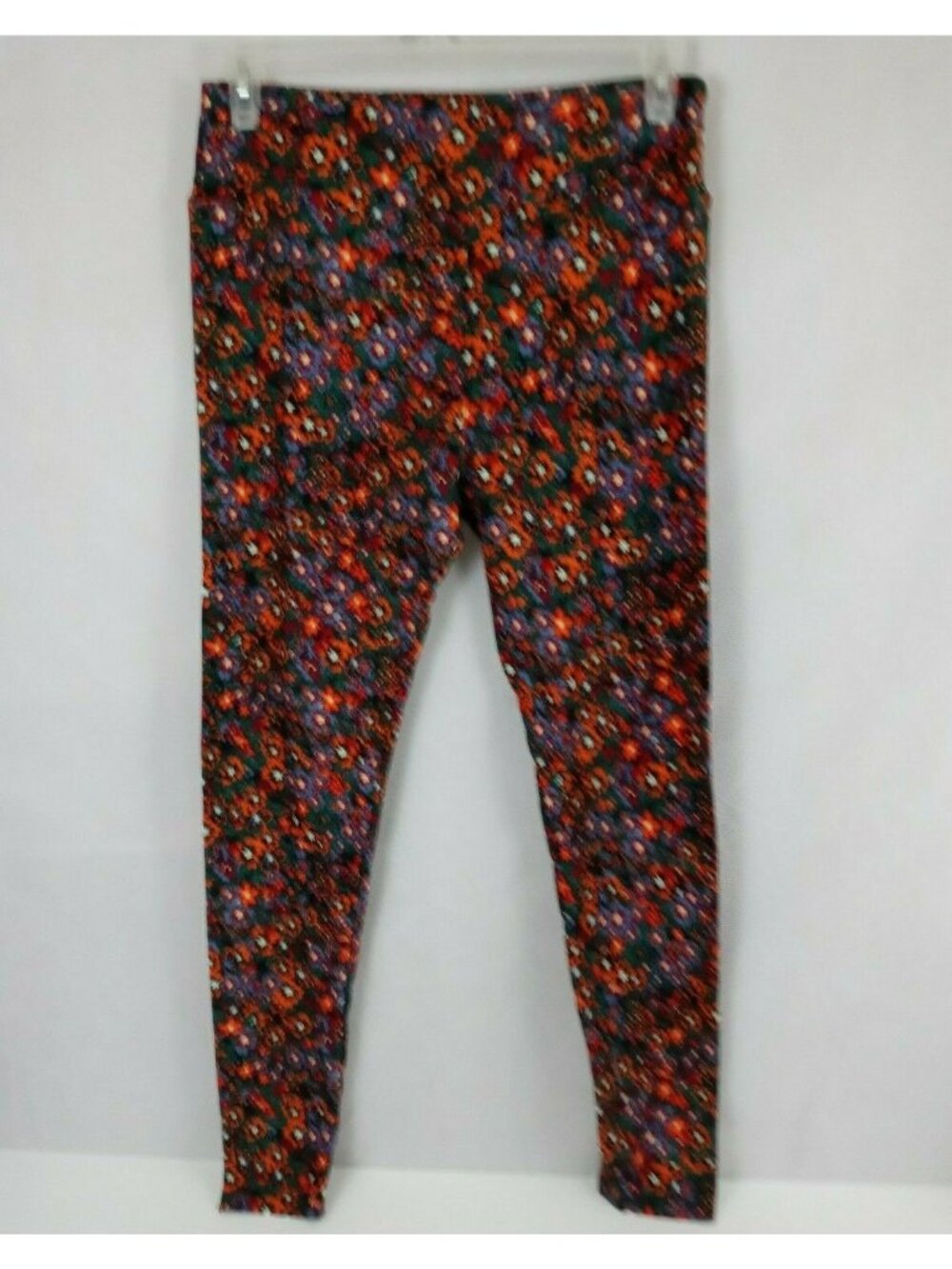 New LuLaRoe Tall & Curvy Leggings Purple With Colorful Pansies Design